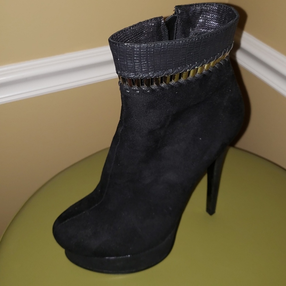 Bebe bootie